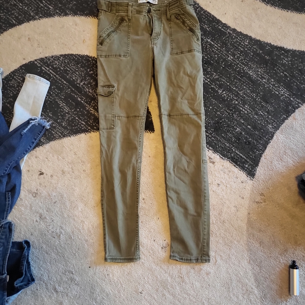 Abercrombie and Fitch green skinny jeans. Size 2R.